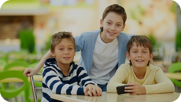 Ми ростемо у вірі та дружбі.